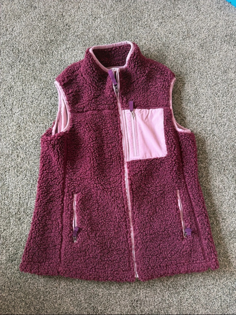 Women’s' Sherpa Vest - Raspberry with Pink Trim
